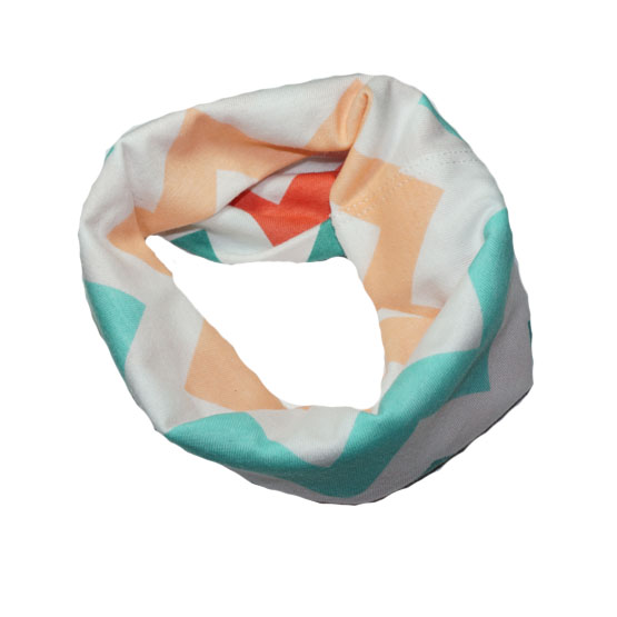 Pastel Stribet Bandana til Hund – Komfortabelt Tørklæde