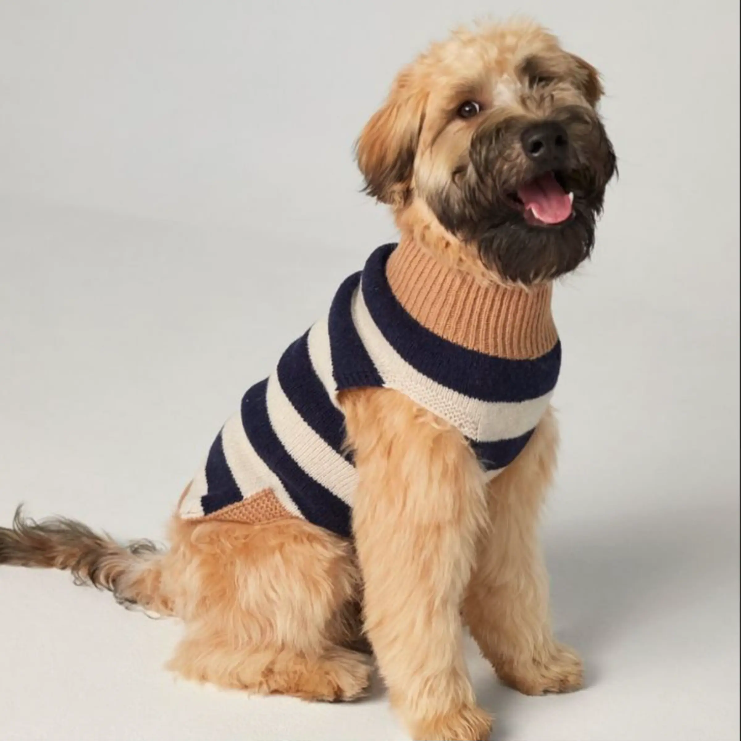 Annie Hundesweater i Merinould og Cashmere - Navy Camel